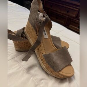 Steve Madden Platform Sandal